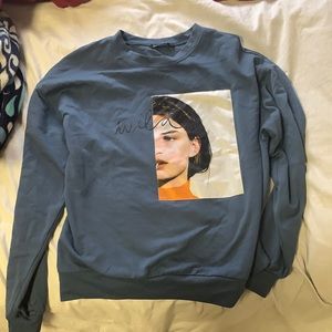 Good as new, light and soft